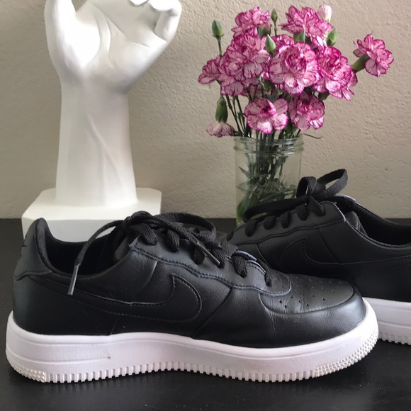 Nike Air Force one ultra force black shoes - Picture 5 of 6